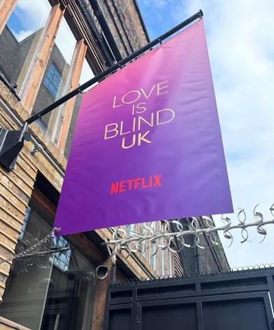 banner flags